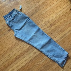 NWT light wash boyfriend skinny jeans